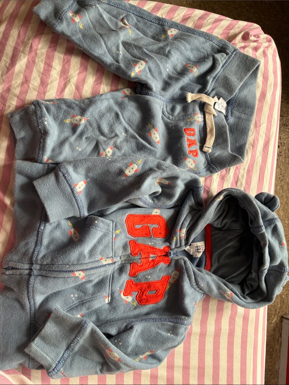 GAP Light Blue Kids Hoodie with Rocket Print and Orange Logo with pants set 6-12